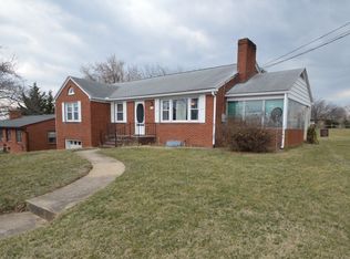 699 N Willow St, Harrisonburg, VA 22802
