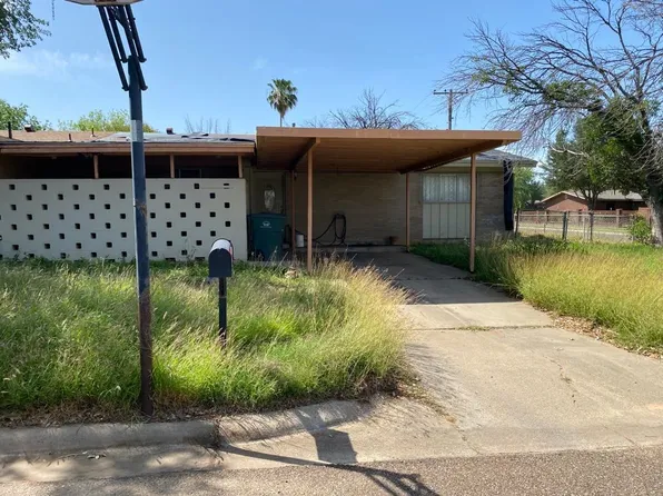 710B E Banyan Ct, Laredo, TX 78041