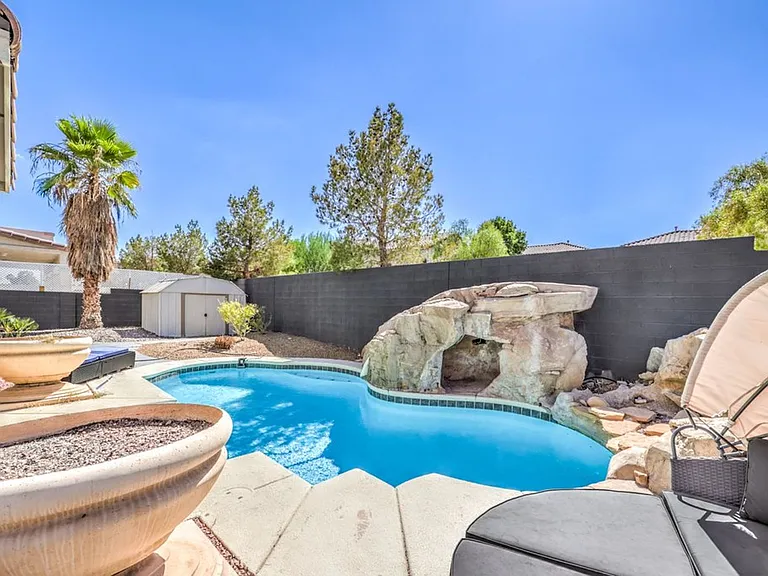 5663 Artesia Lake Ct — Photo 21