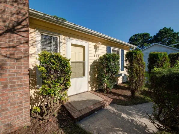 114 Pine Crest Dr, Jacksonville, NC 28546