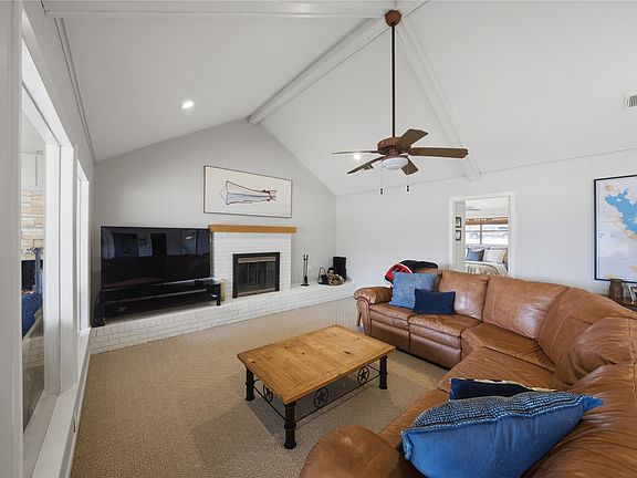 5th image of 111 Ridgeoak Way