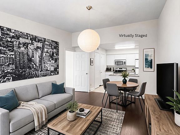 2nd image of 3900 Woodchase Dr APT 162