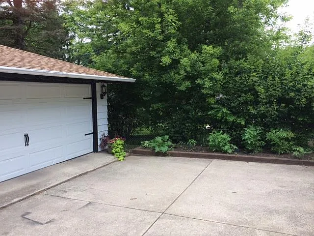 3518 Susan Ln — Photo 25