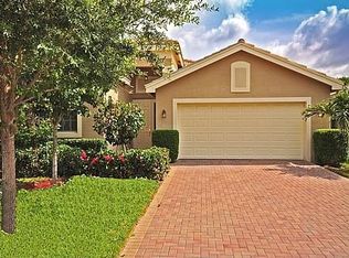 7395 Maple Ridge Trl, Boynton Beach, FL 33437