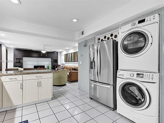 4th image of 8990 SW 108th Circle Ct