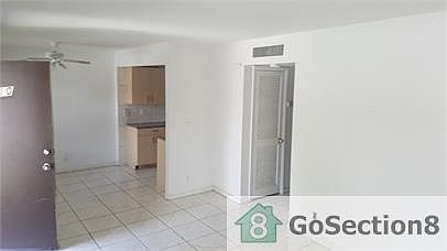 1st image of 405 SW 13th Pl APT 104