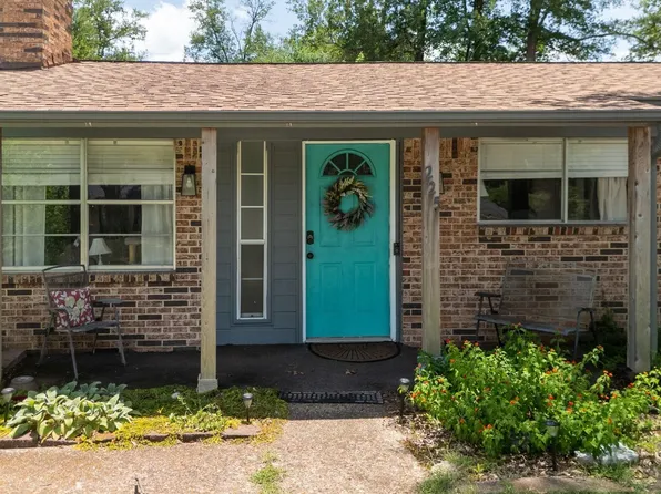 225 Powell Dr, Tyler, TX 75703