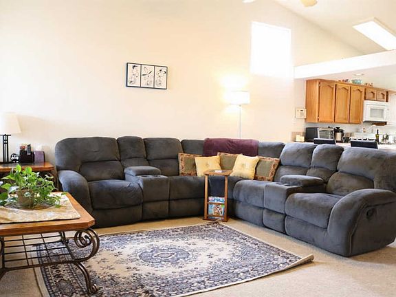 5th image of 3928 E Four Creeks Ct