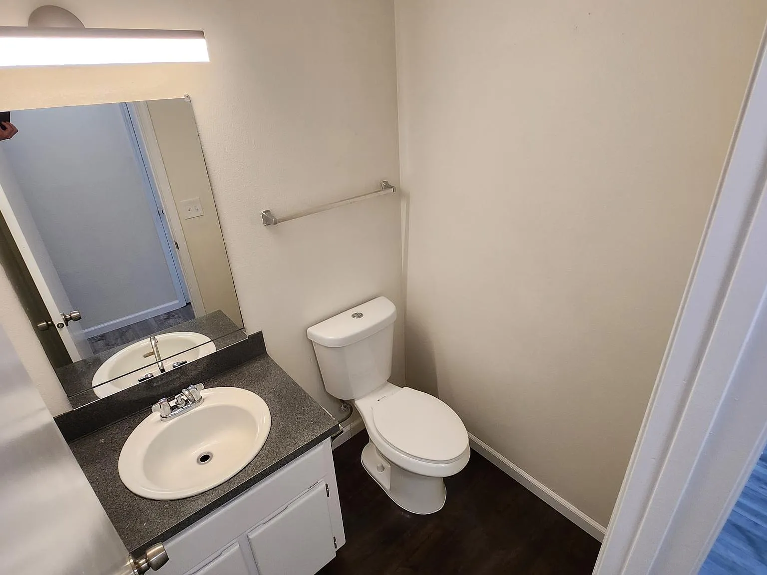 3 bed, 2.5 bath, 1500 sqft, $2,500 — Photo 4
