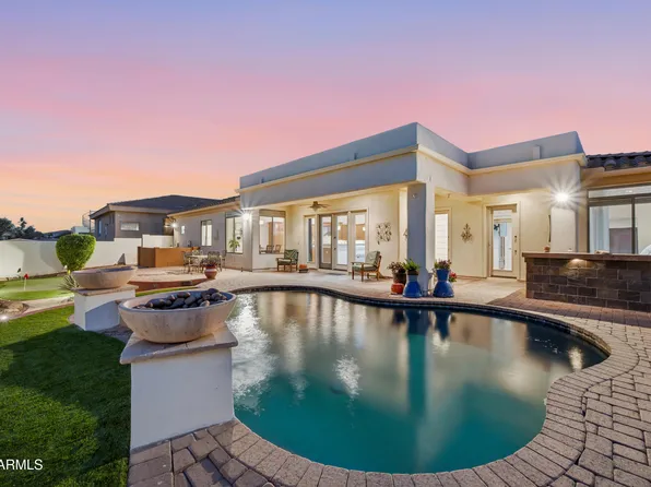 1516 E South Mountain Avenue, Phoenix, AZ 85042