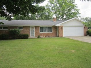 1500 Birch Dr, Elkhart, IN 46514