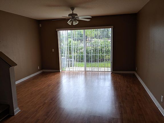 5th image of 2035 Searay Shore Dr
