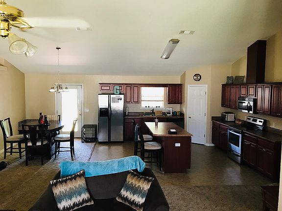 3rd image of 6620 Enchanted Oak Ct