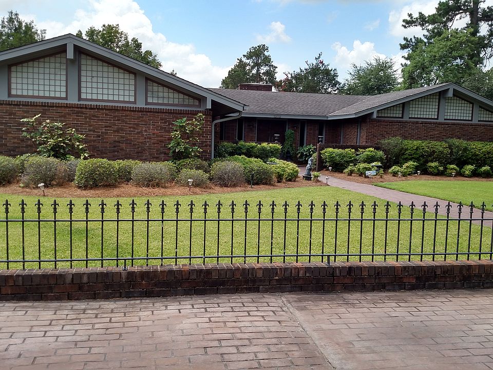 stamped concrete driveway