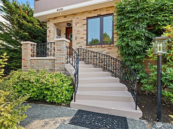 4th image of 2131 NW 96th Street