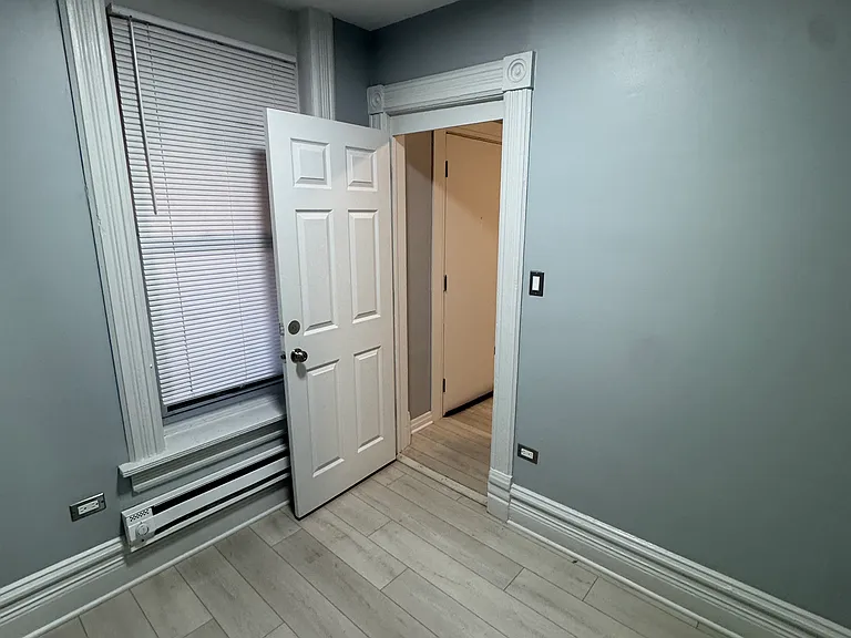 2307 S Leavitt St #1 — Photo 14