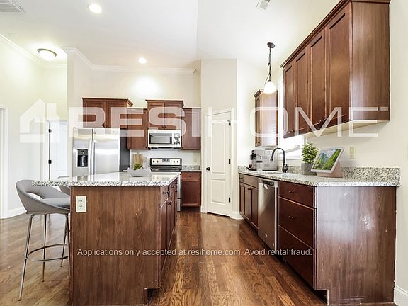 2nd image of 69 Lyle Dr