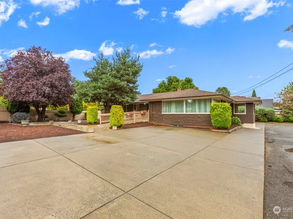 22014 108th Avenue SE, Kent, WA 98031