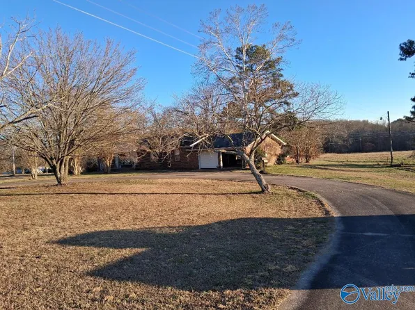 25484 Nick Davis Rd, Athens, AL 35613