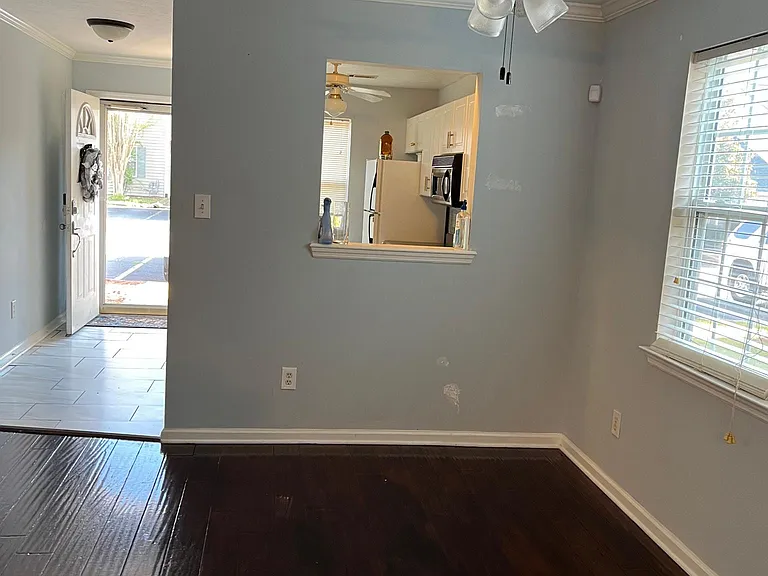 4687 Brookwood Ln — Photo 6