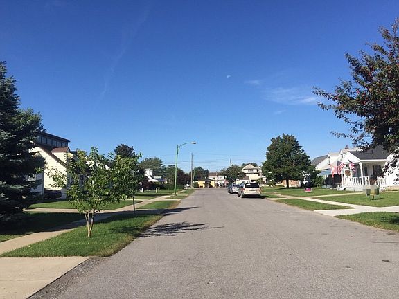 5th image of 36 Lyman Ave