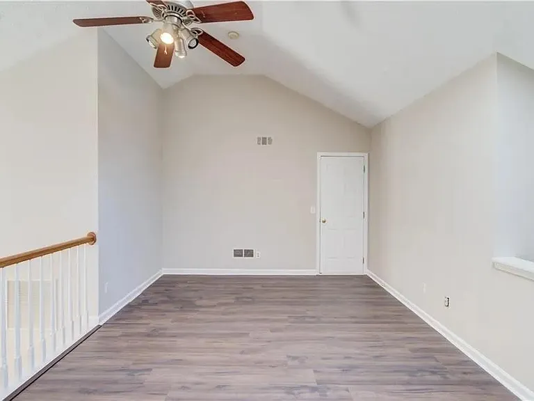 3431 Avensong Village Cir — Photo 16