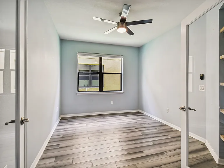 11027 Tahiti Isle Ln — Photo 28