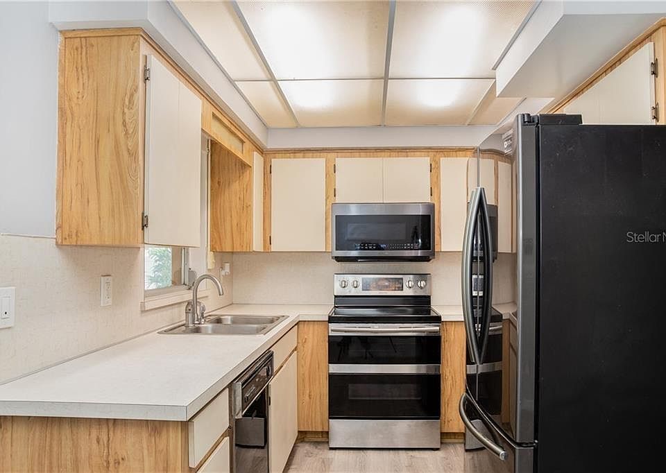 1st image of 1531 S Betty Ln