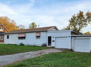 38 S 86th St, Belleville, IL 62223