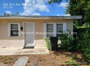 806 8th Ave NW APT 4, Largo, FL 33770