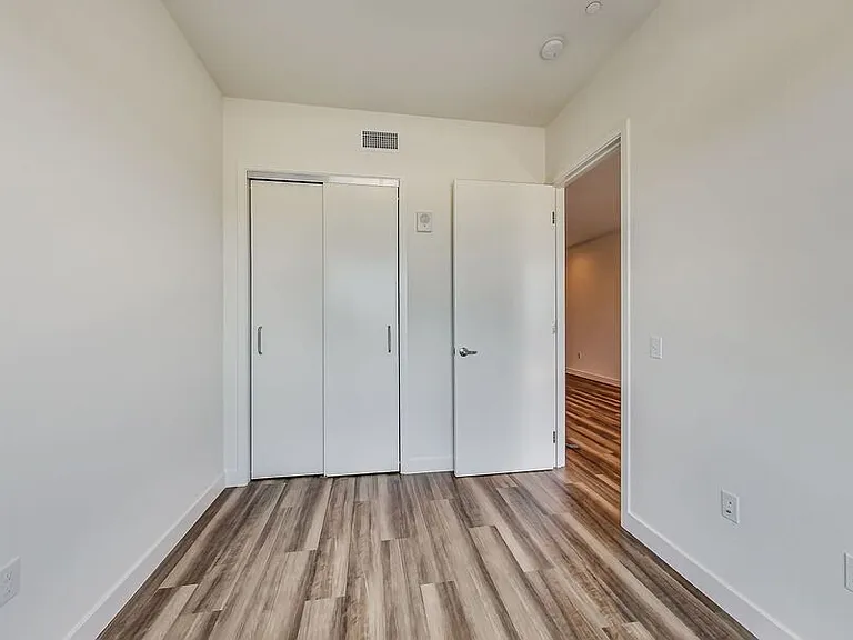950 Lofts — Photo 75