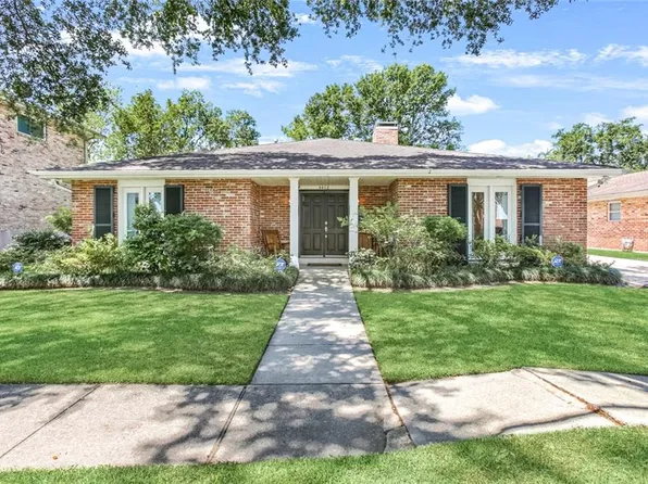4412 Neyrey Dr, Metairie, LA 70002