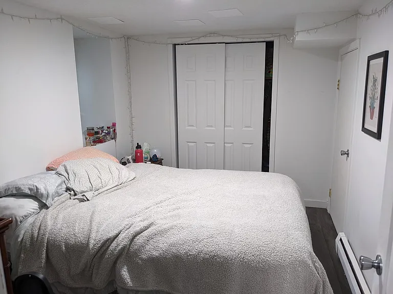 2712 Emerson Ave S #1 — Photo 16