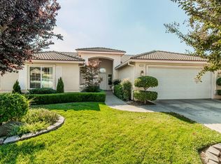 3744 Via De Oro, Madera, CA 93637