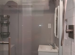 10657 1/2 Woodbridge St, North Hollywood, CA 91602