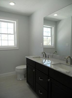 5th image of 13 Cobleigh Dr