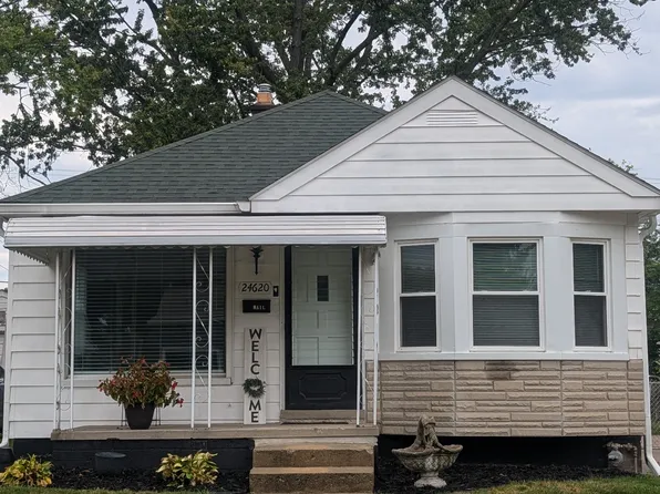 24620 Penn St, Dearborn, MI 48124