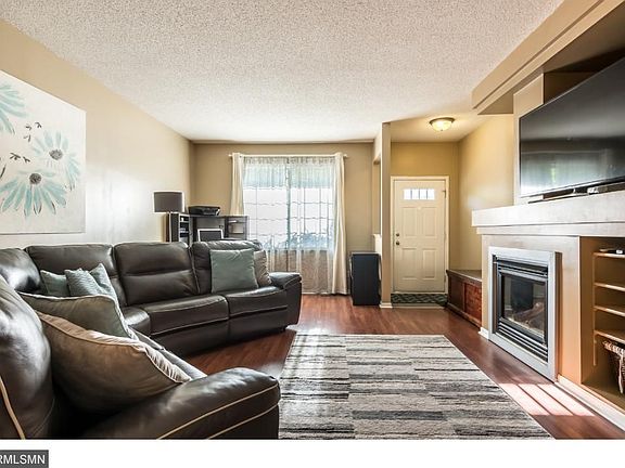 4th image of 3128 Juniper Ln APT H