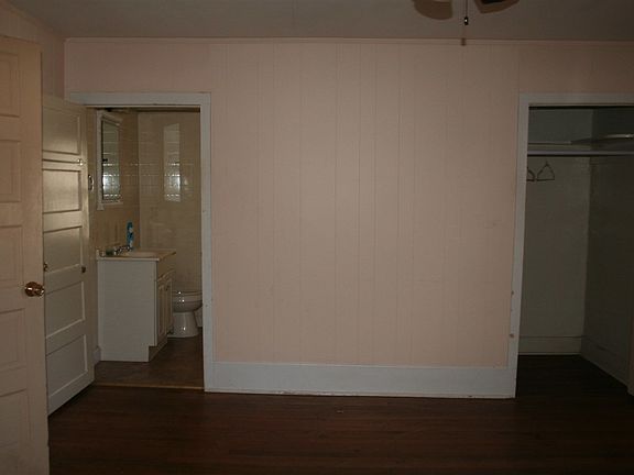 3rd image of 501 Trivista Right St