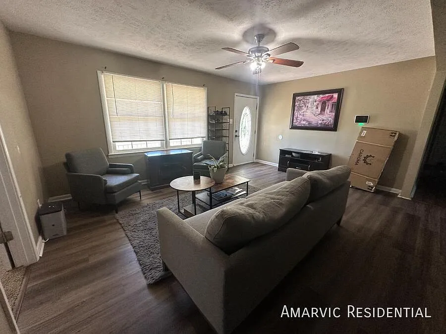 Rooms for Rent — Photo 3