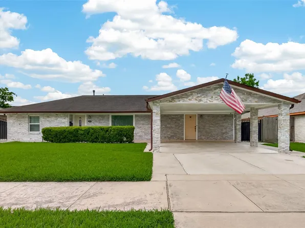 10939 Timberoak Dr, Houston, TX 77043