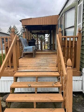 2nd image of 12039 Holly Dr