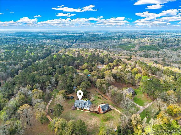 3rd image of 127 Deepwoods Cir