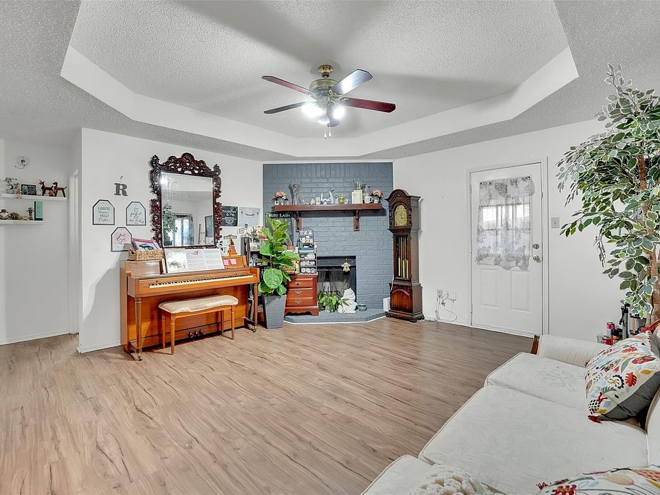 1st image of 5916 Tinsley Dr