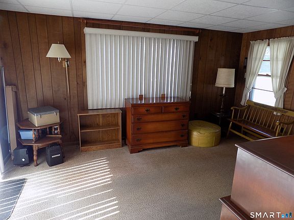 3rd image of 77 Deerfield Road