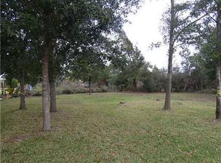 Honeysuckle Ln, Bay Saint Louis, MS 39520
