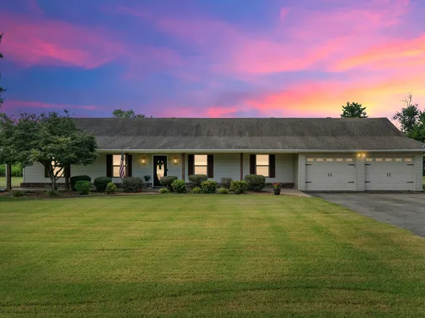 138 Casey Ln, Searcy, AR 72143