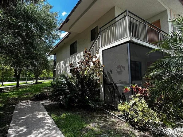 405 Lakeview Dr APT 201, Fort Lauderdale, FL 33326