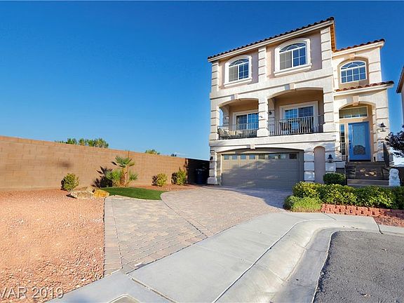 3rd image of 5005 Bonnie Doon Ln