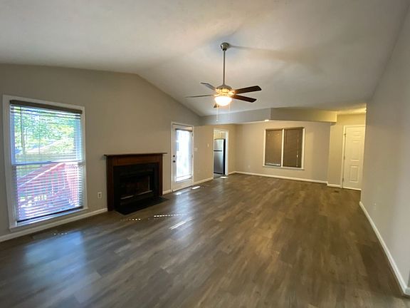 2nd image of 3310 Melba Dr